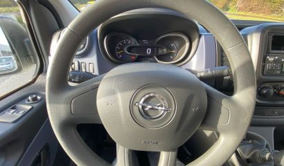 opel-vivaro-fdmt418-17-1699610160.jpg